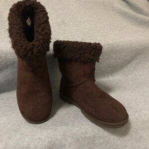 SO® Morell Suede Boots Size 7.5 Medium Brown Women's